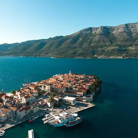 アパート Stela コルチュラ